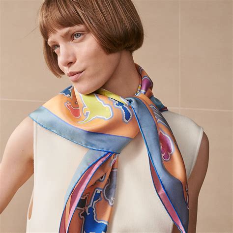 hermes double face|hermes caracteristick double scarf.